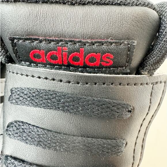 Adidas Boys Black Hoops Mid 2.0 Sneakers H01064 Toddler Size 5K - Picture 3 of 7